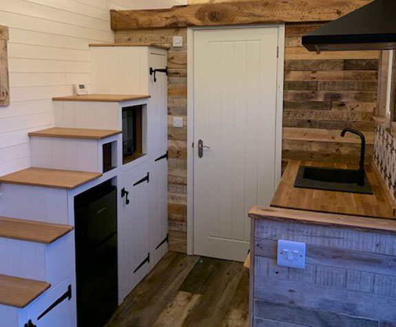 glamping Norwich outside